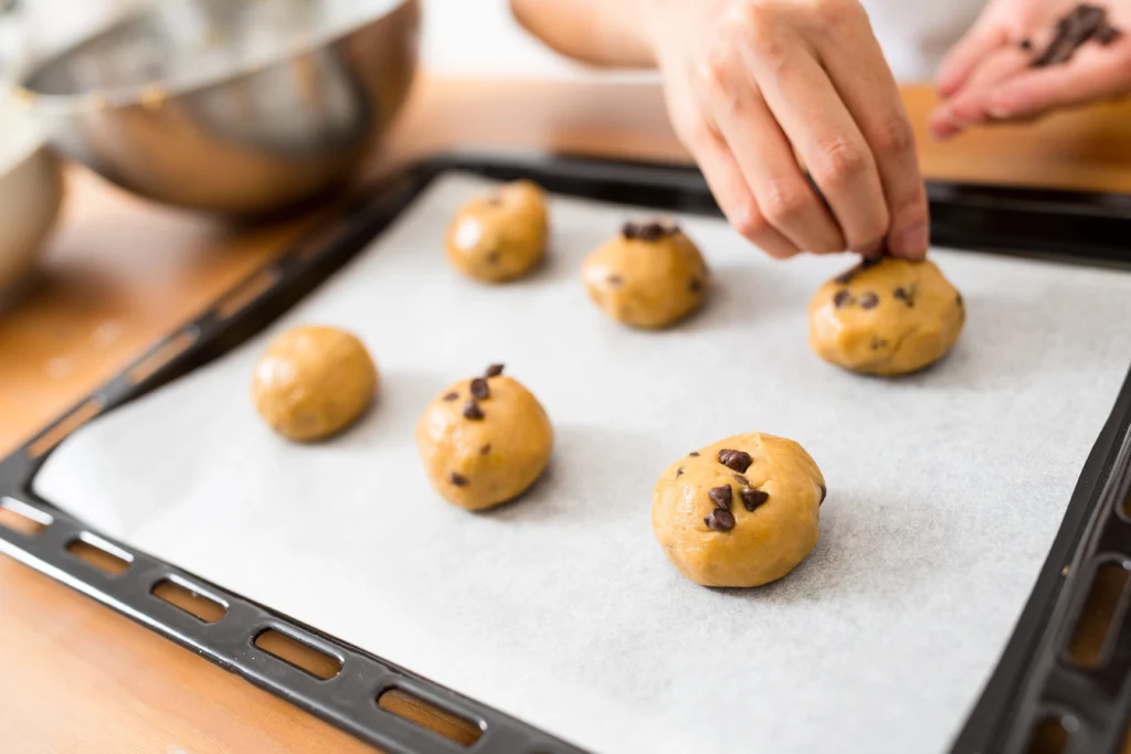 chocolate chip cookie